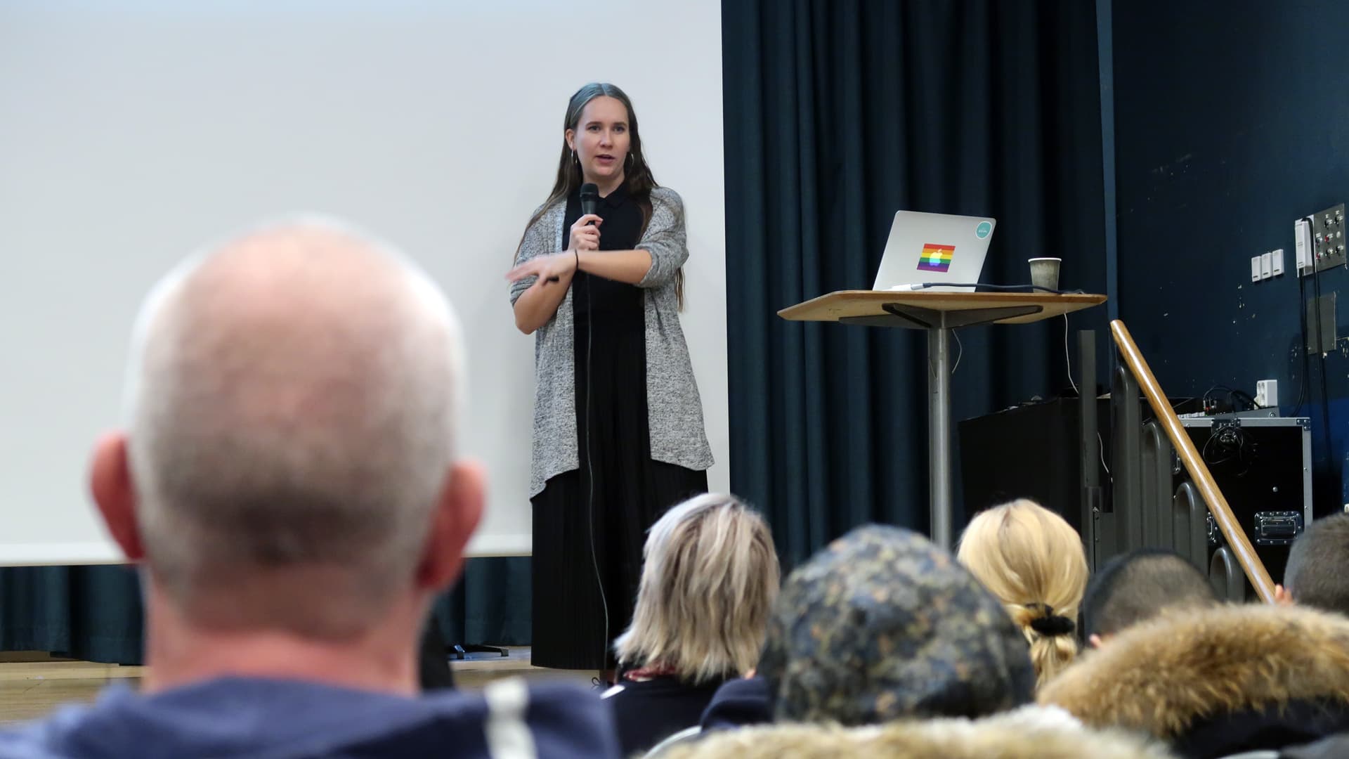 Malin presenting